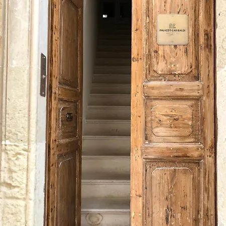 Palazzo Garibaldi - Luxury Bed & Breakfast *